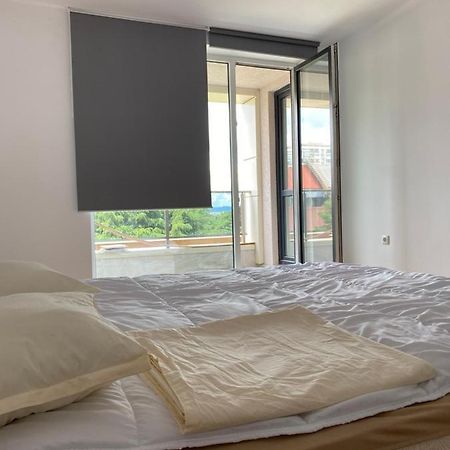 The Ideal Apartment Burgas Exterior photo
